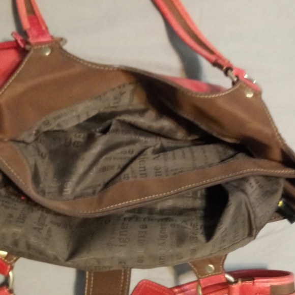 COPY - Etienne Aigner - Picture 12 of 14